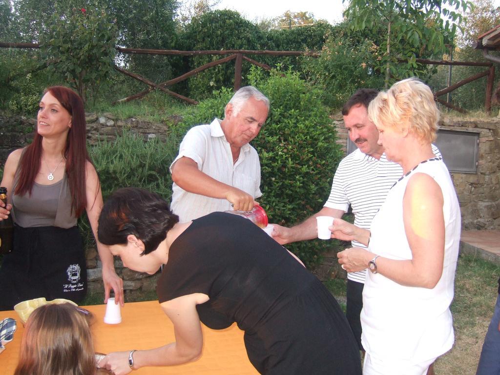 Borro Agriturismo Relais Poggio Primo מראה חיצוני תמונה