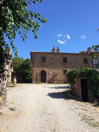 Borro Agriturismo Relais Poggio Primo מראה חיצוני תמונה